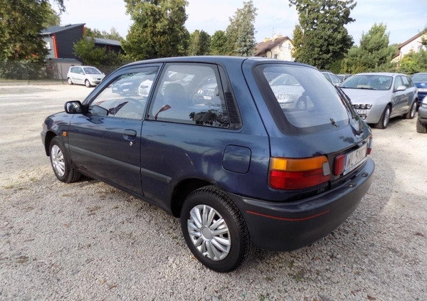 Toyota Starlet cena 2400 przebieg: 227548, rok produkcji 1995 z Kałuszyn małe 46
